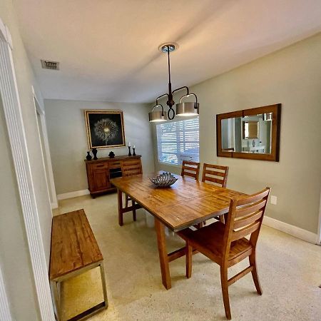 Villa Rowena House 2Bd Den 2Bth Heated Pool Near Siesta Key Sarasota Exterior foto